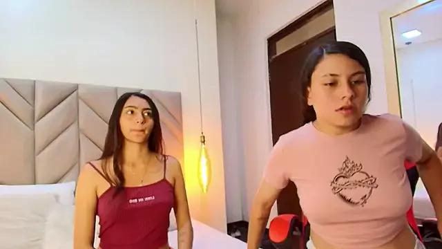 AbbieAndChloe from StripChat is Freechat