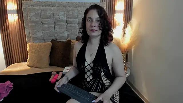 ada_mclaine from StripChat