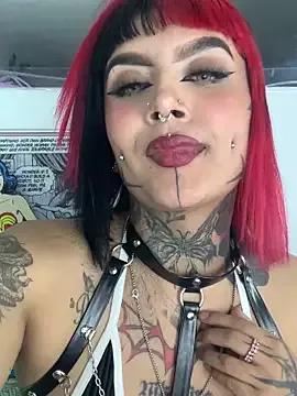 Try our girls live displays and explore the company of endless strippers, with beautiful physiques, vibrating toys and more.