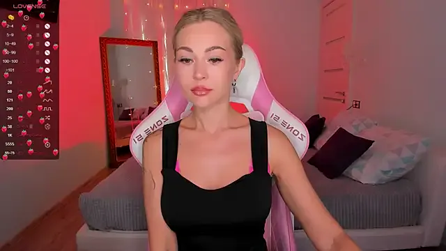 Avatar of AdeleRoberts