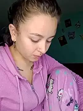 Try our girls live displays and explore the company of endless strippers, with beautiful physiques, vibrating toys and more.