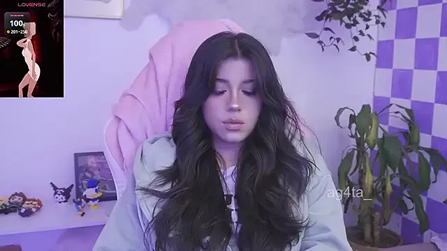 Ag4ta_ — swwwiirrrt w dildo innn