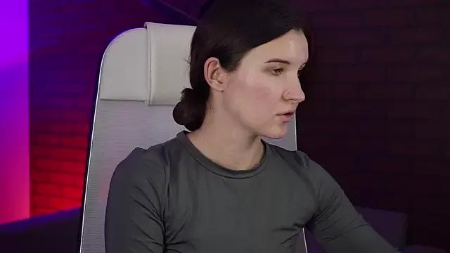 Try our girls live displays and explore the company of endless strippers, with beautiful physiques, vibrating toys and more.