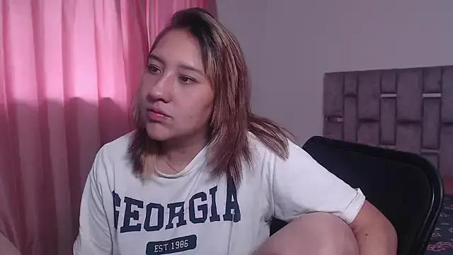 Aiimee_hills from StripChat