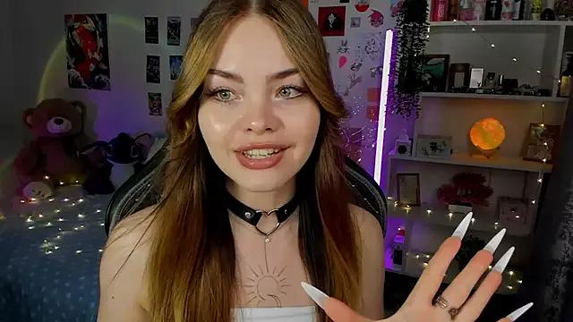 Try our girls live displays and explore the company of endless strippers, with beautiful physiques, vibrating toys and more.