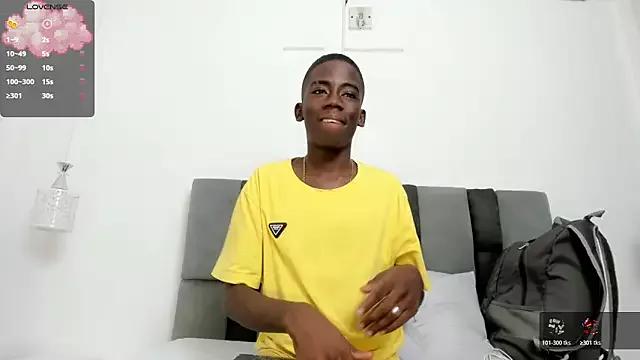 Alan_blacke from StripChat is Freechat