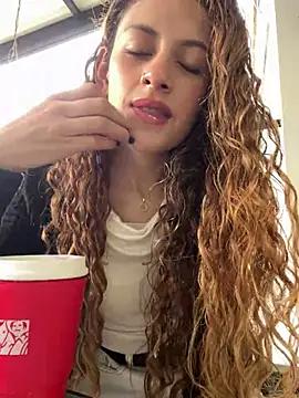 alana15 from StripChat