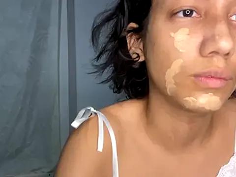 Alana_lovely from StripChat is Freechat