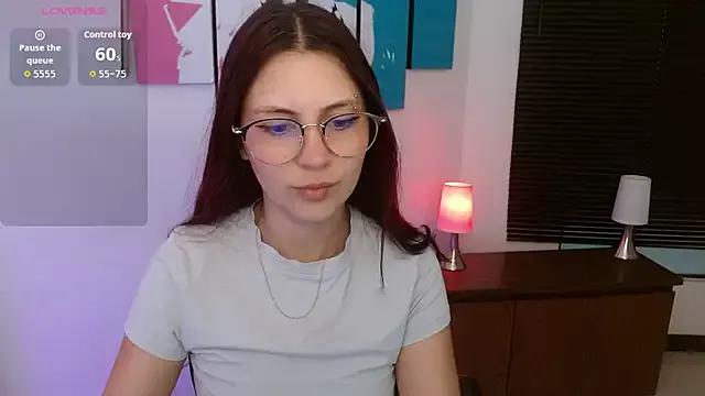 AlanaGarcia19 from StripChat is Freechat