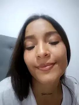 alanahotx from StripChat is Freechat