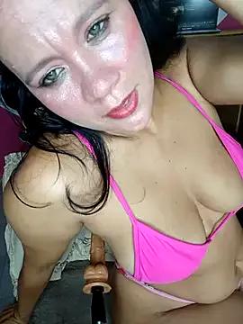 Try our girls live displays and explore the company of endless strippers, with beautiful physiques, vibrating toys and more.