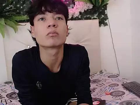 alex_russo__ from StripChat is Freechat