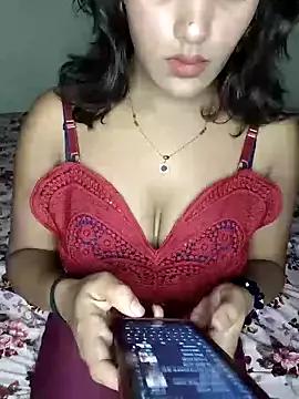 ALEXA_1100 from StripChat is Freechat