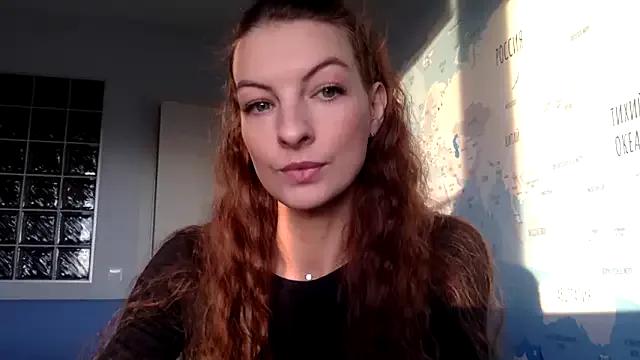 Alexa_dreeaam from StripChat is Freechat