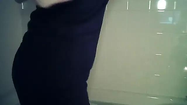 AlexaBlessed2 from StripChat is Freechat