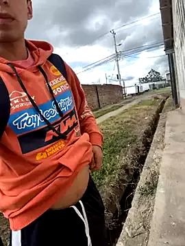 Alexander9827 from StripChat is Freechat