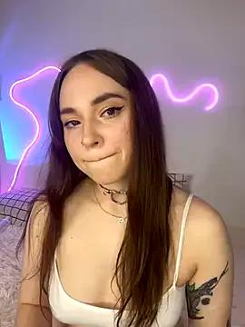 Try our girls live displays and explore the company of endless strippers, with beautiful physiques, vibrating toys and more.
