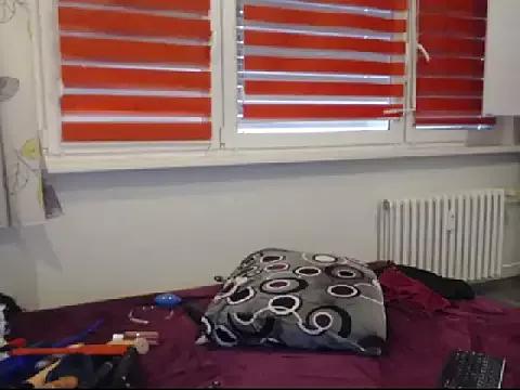 Alexie33 from StripChat is Freechat