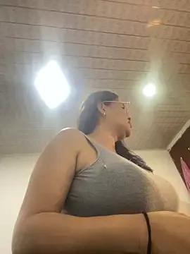 AlexxiaaMat from StripChat is Freechat