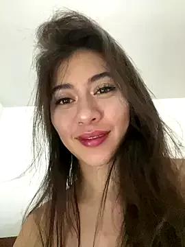 Alice-08 from StripChat is Freechat