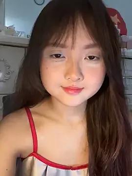 Try our girls live displays and explore the company of endless strippers, with beautiful physiques, vibrating toys and more.