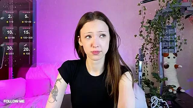 Alice_Meoow from StripChat is Freechat