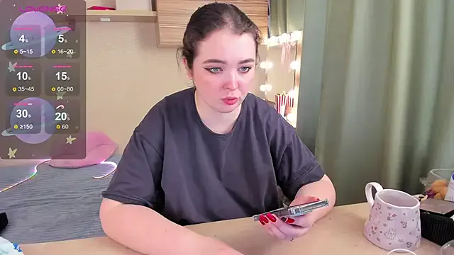 Alice_next_door — Freechat on StripChat