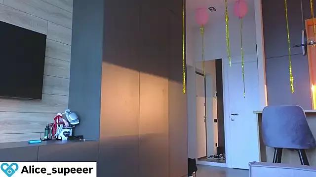 Alice_super_ from StripChat is Freechat