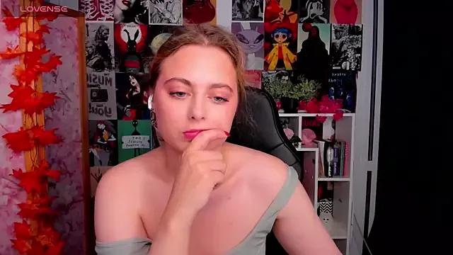 Try our girls live displays and explore the company of endless strippers, with beautiful physiques, vibrating toys and more.