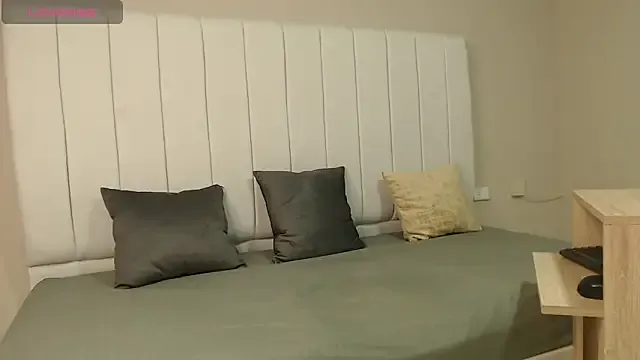 alice_will1 — Show boobs