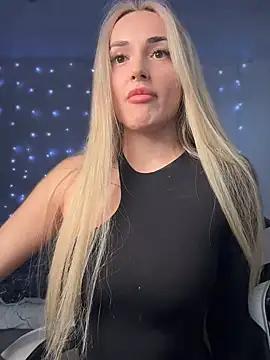 Try our girls live displays and explore the company of endless strippers, with beautiful physiques, vibrating toys and more.