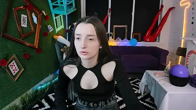 AliceLids from StripChat is Freechat