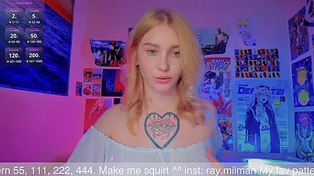 Try our girls live displays and explore the company of endless strippers, with beautiful physiques, vibrating toys and more.