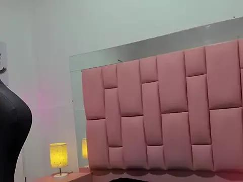 alicemmay from StripChat is Freechat