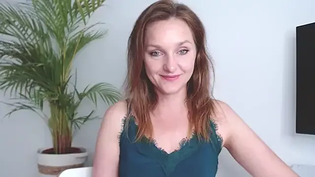 Avatar of AliciaDesire