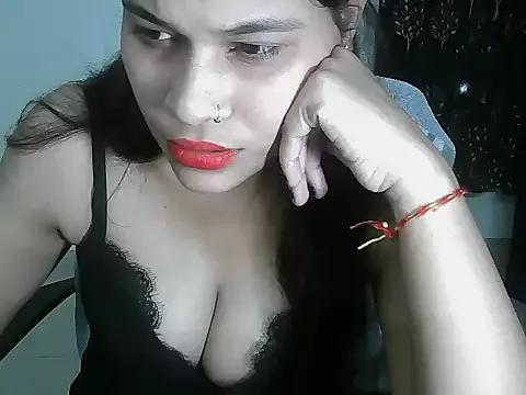 Alina_Lux from StripChat is Freechat