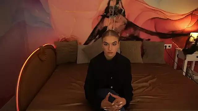 AlinaLiii from StripChat is Freechat