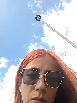 Alis_xxx — Take off my bra oil boobs