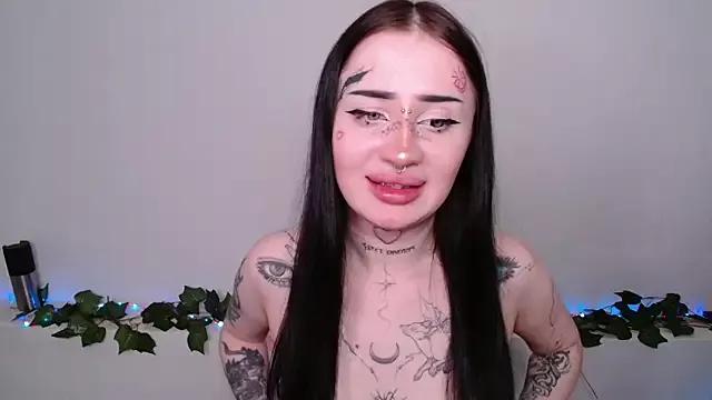 alisa_tattoogirl1 from StripChat is Freechat