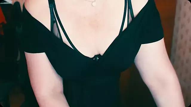 AlisaHot55 from StripChat is Freechat