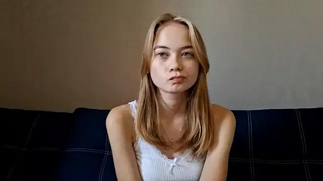 Photos of ALISALISAAS from StripChat is Freechat
