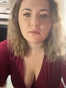 Photos of AliseShyness from StripChat is Freechat