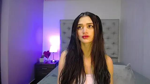 AlisonGray from StripChat is Freechat
