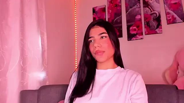 Alissarhys26 from StripChat is Freechat