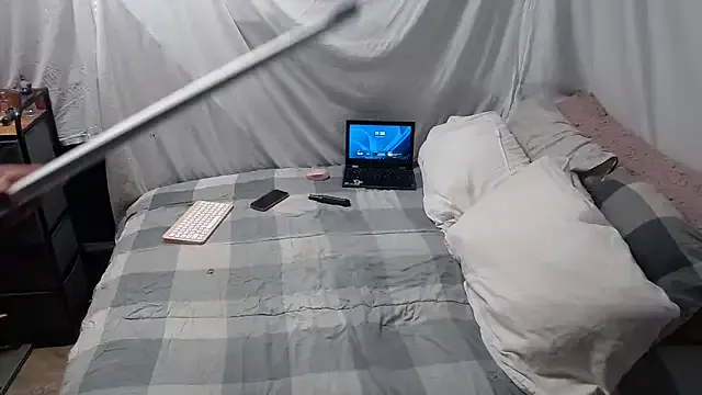 allissonw13 — Freechat on StripChat