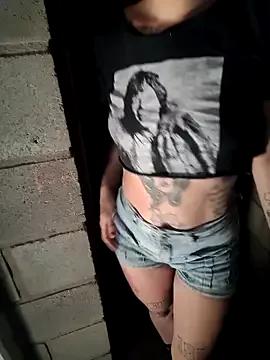 Try our girls live displays and explore the company of endless strippers, with beautiful physiques, vibrating toys and more.