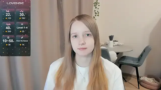 Alyaley — Flash tits