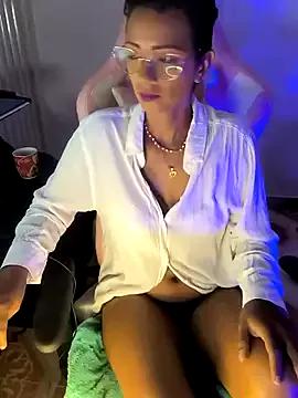 Amaliu_ from StripChat is Freechat