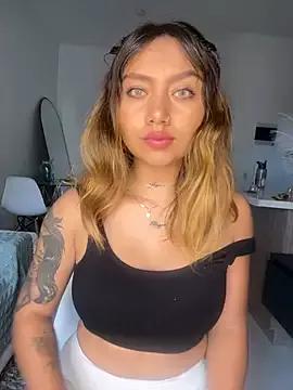 amanda-medrano1 from StripChat