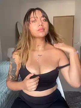 amanda-medrano1 from StripChat